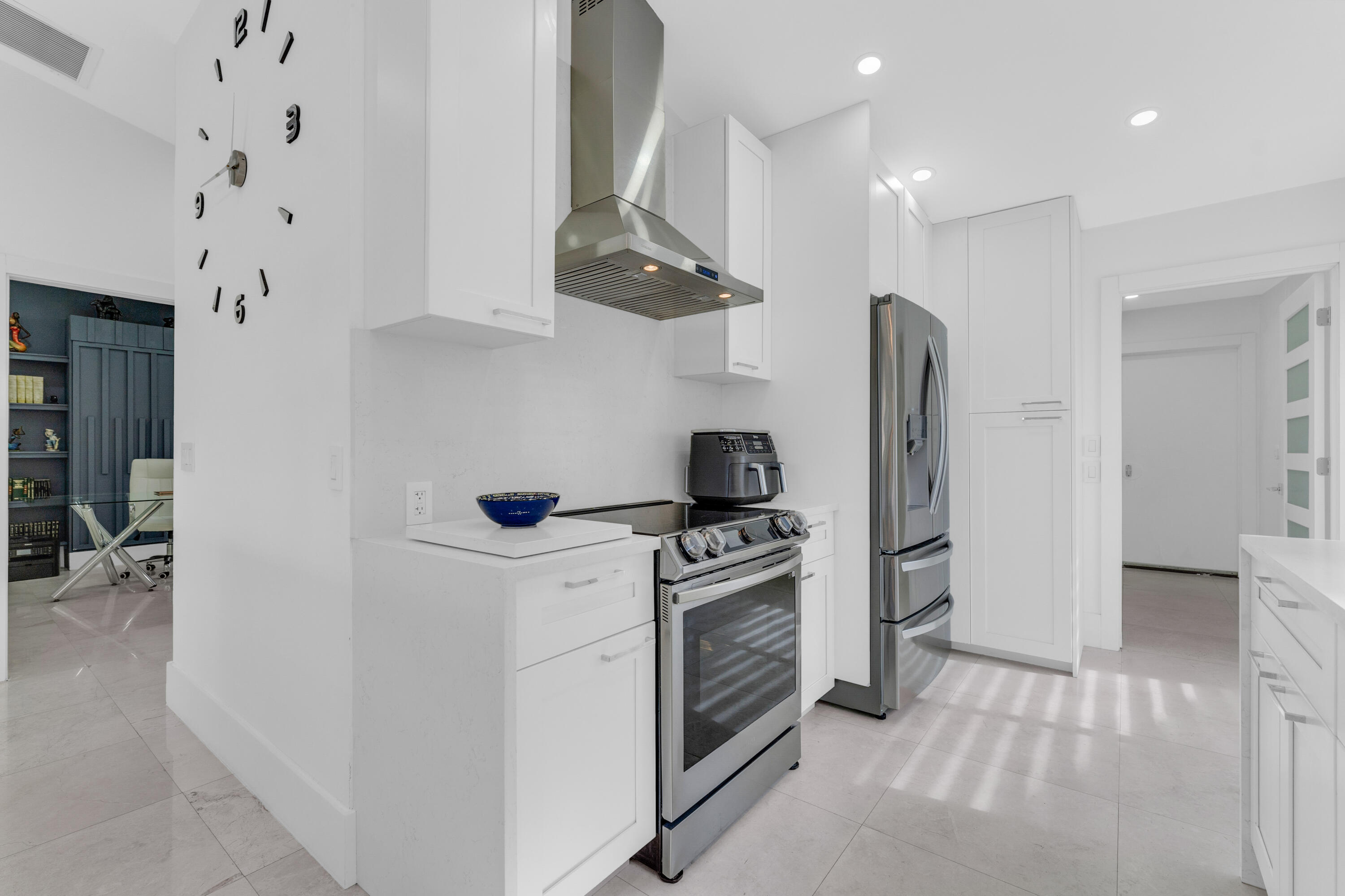 8024 Copenhagen Way Boca Raton, FL 33434 - Photo 17 of 69 5