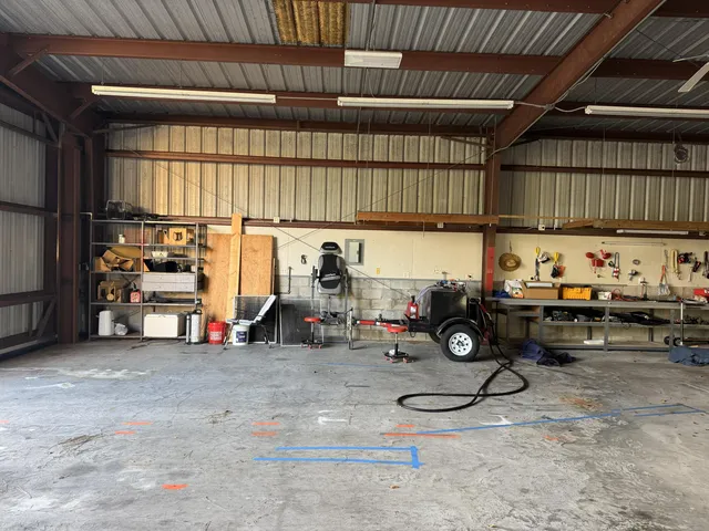 $750,000 | 505 Wright Circle, Vero Beach, FL 32968