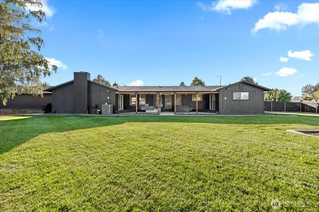 $630,000 | 509 South Kellogg Street, Kennewick, WA 99336