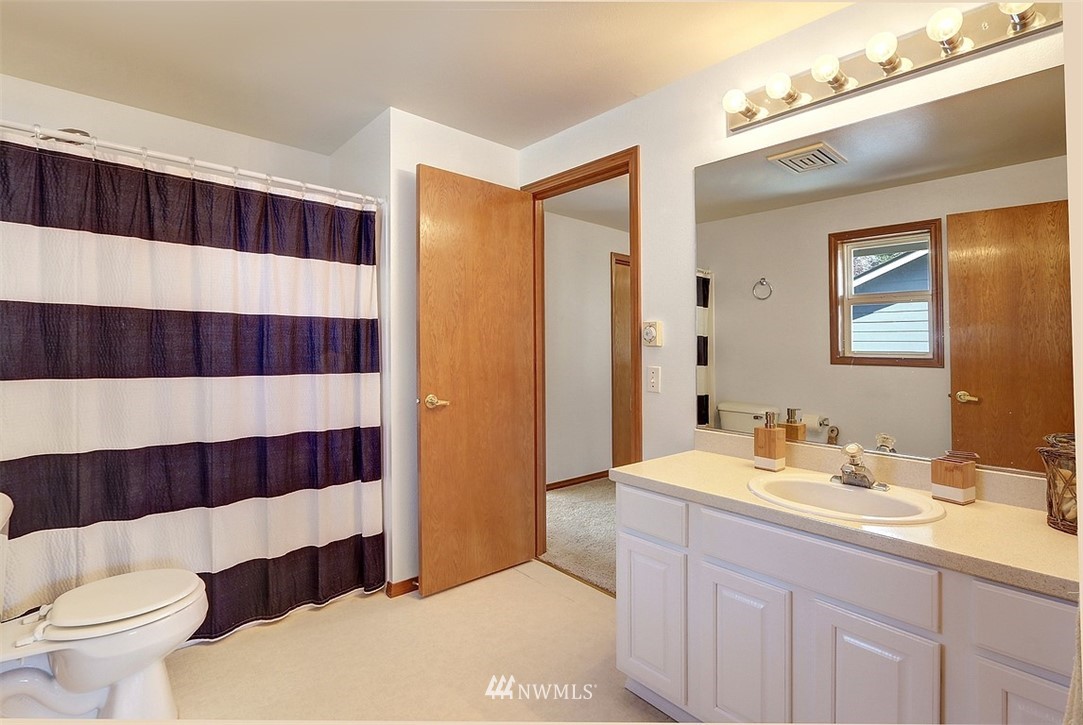 612 Grimes Road Bothell, WA 98012 - Photo 22 of 29
