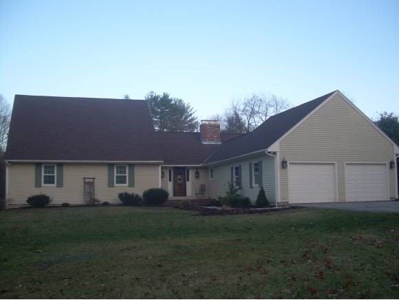 93 Peaslee Road Merrimack, NH 03054 - Photo 1 of 1 Gallery Image 1