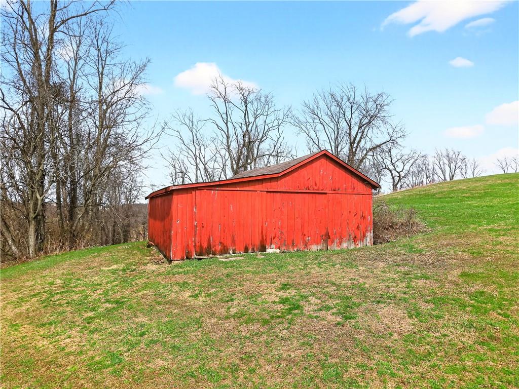 303 Hartley Hill Road Adah, PA 15410 - Photo 17 of 50