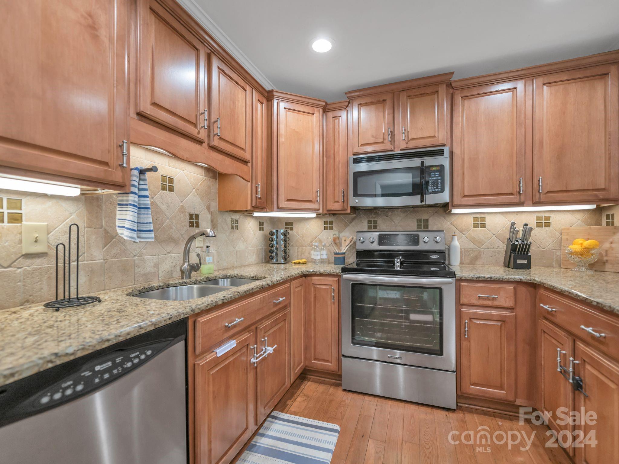 155 Greenridge Road Clover, SC 29710 - Photo 20 of 48 Gallery Image 20