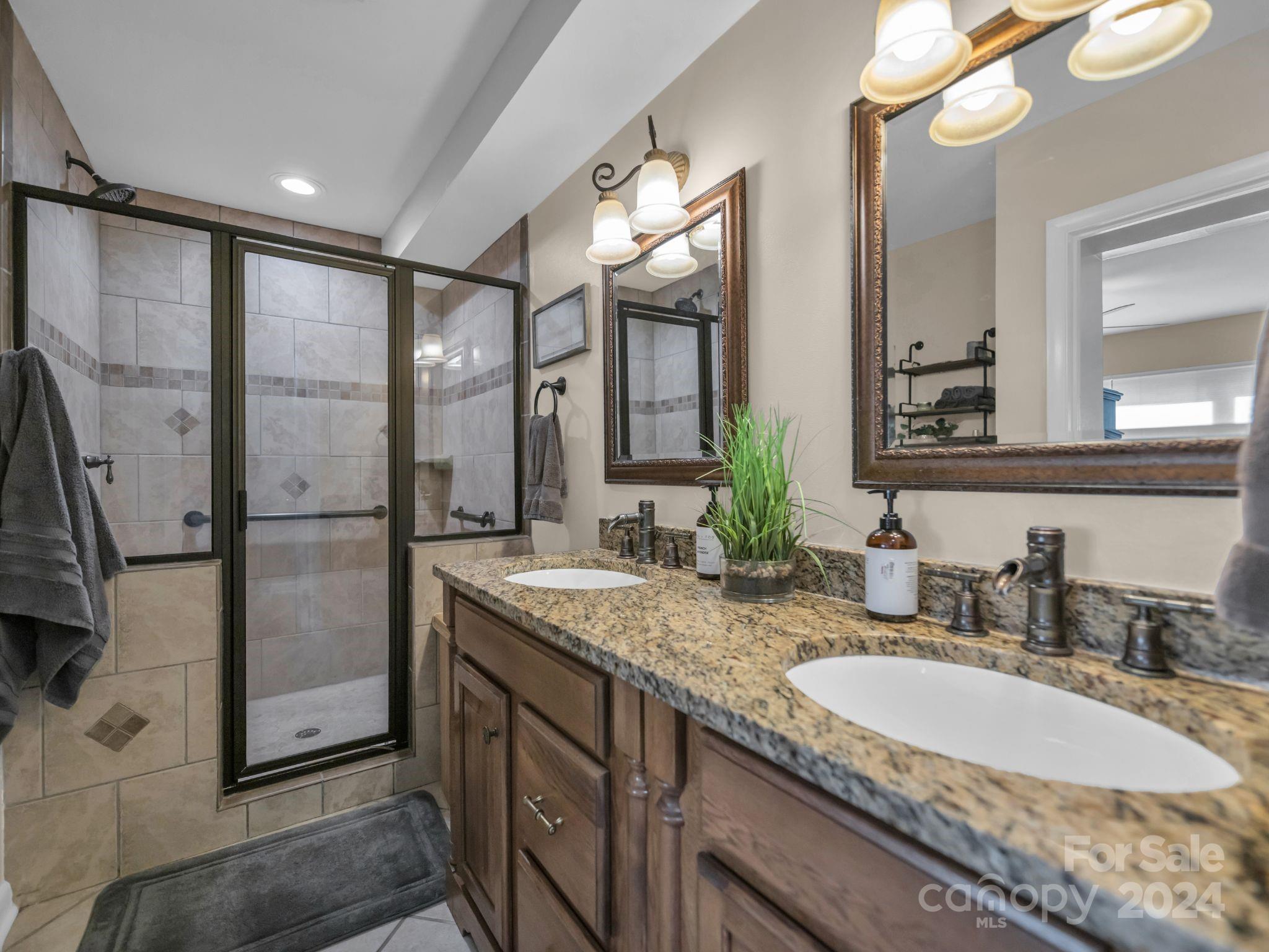 155 Greenridge Road Clover, SC 29710 - Photo 21 of 48 Gallery Image 21