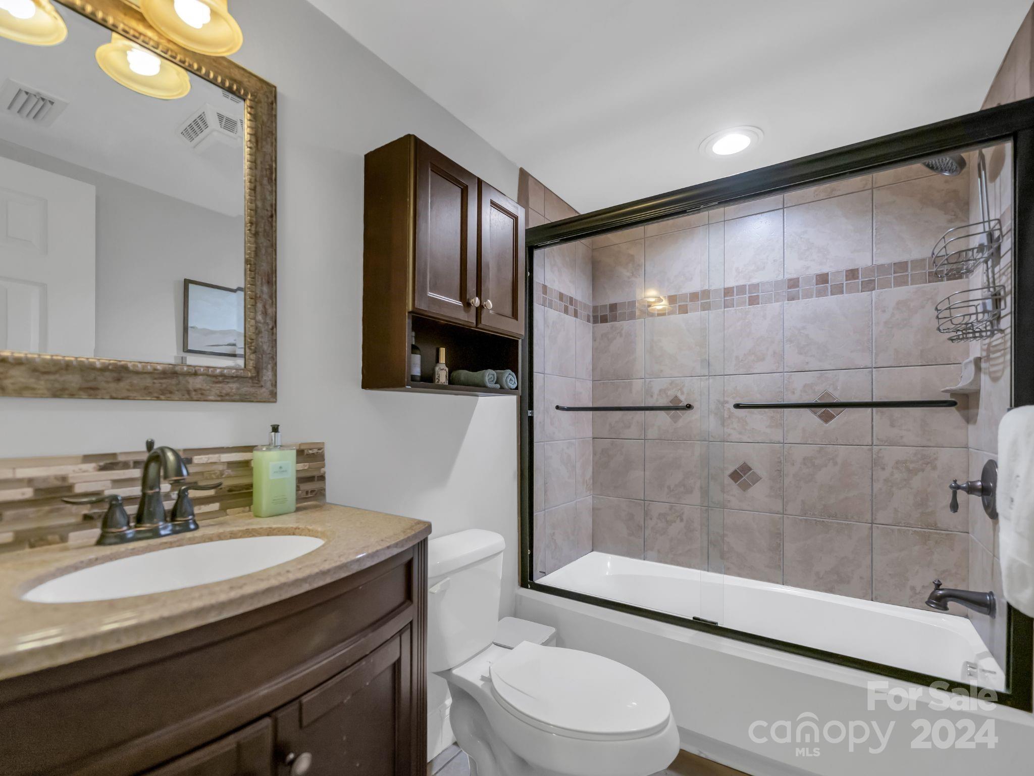 155 Greenridge Road Clover, SC 29710 - Photo 31 of 48 Gallery Image 31