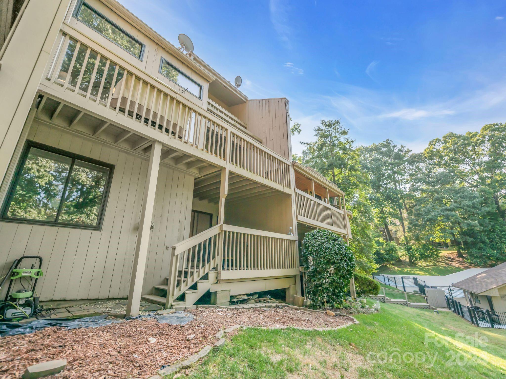 155 Greenridge Road Clover, SC 29710 - Photo 38 of 48 Gallery Image 38