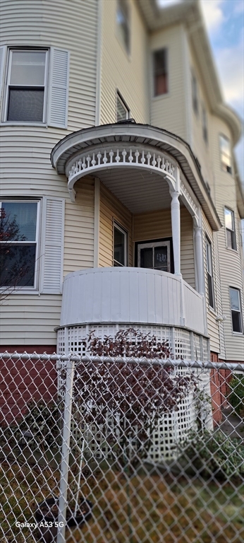 30 Pattison Street, Unit 3 Worcester, MA 01604 - Photo 2 of 25