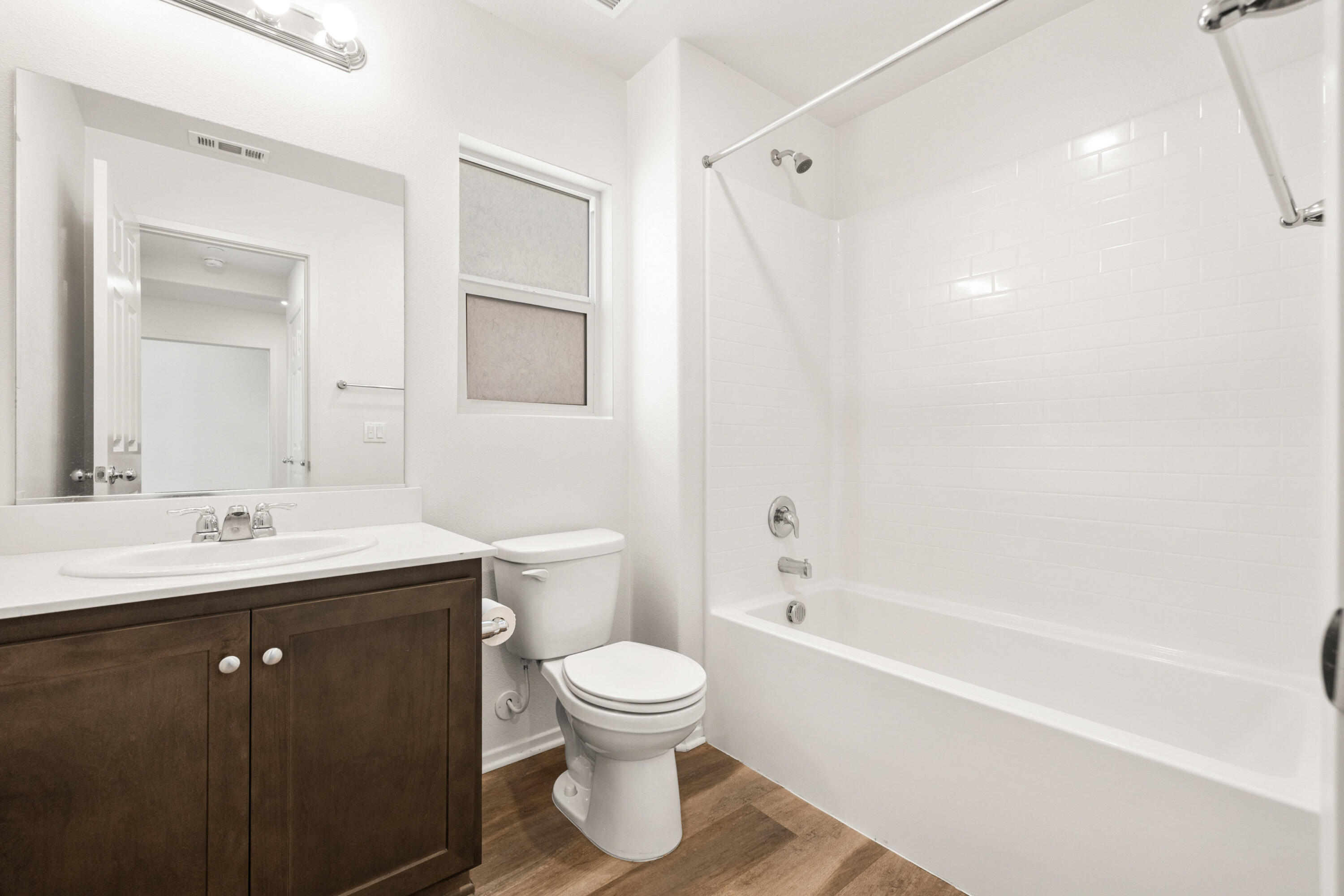 67364 Rio Plata Road Cathedral City, CA 92234 - Photo 29 of 49 a bathroom with a toilet sink a bathtub and a mirror