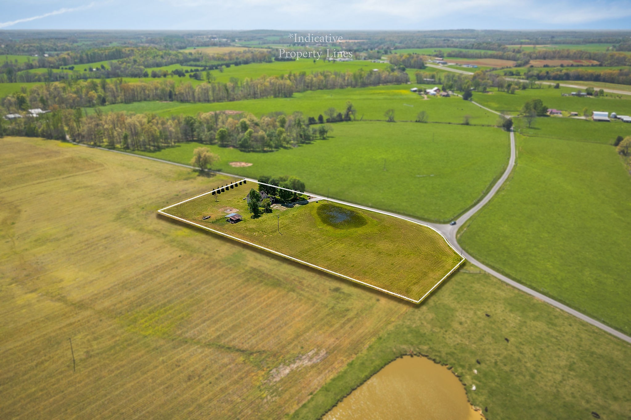 77 McAfee Lane Morrison, TN 37357 - Photo 37 of 39 a view of a tennis court
