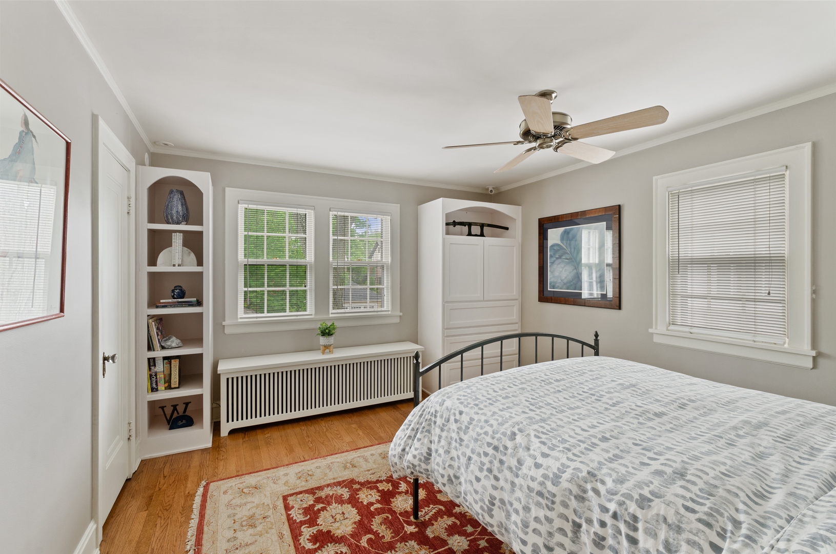 514 Meadow Road Winnetka, IL 60093 - Photo 21 of 31 a bedroom with a bed furniture and a window