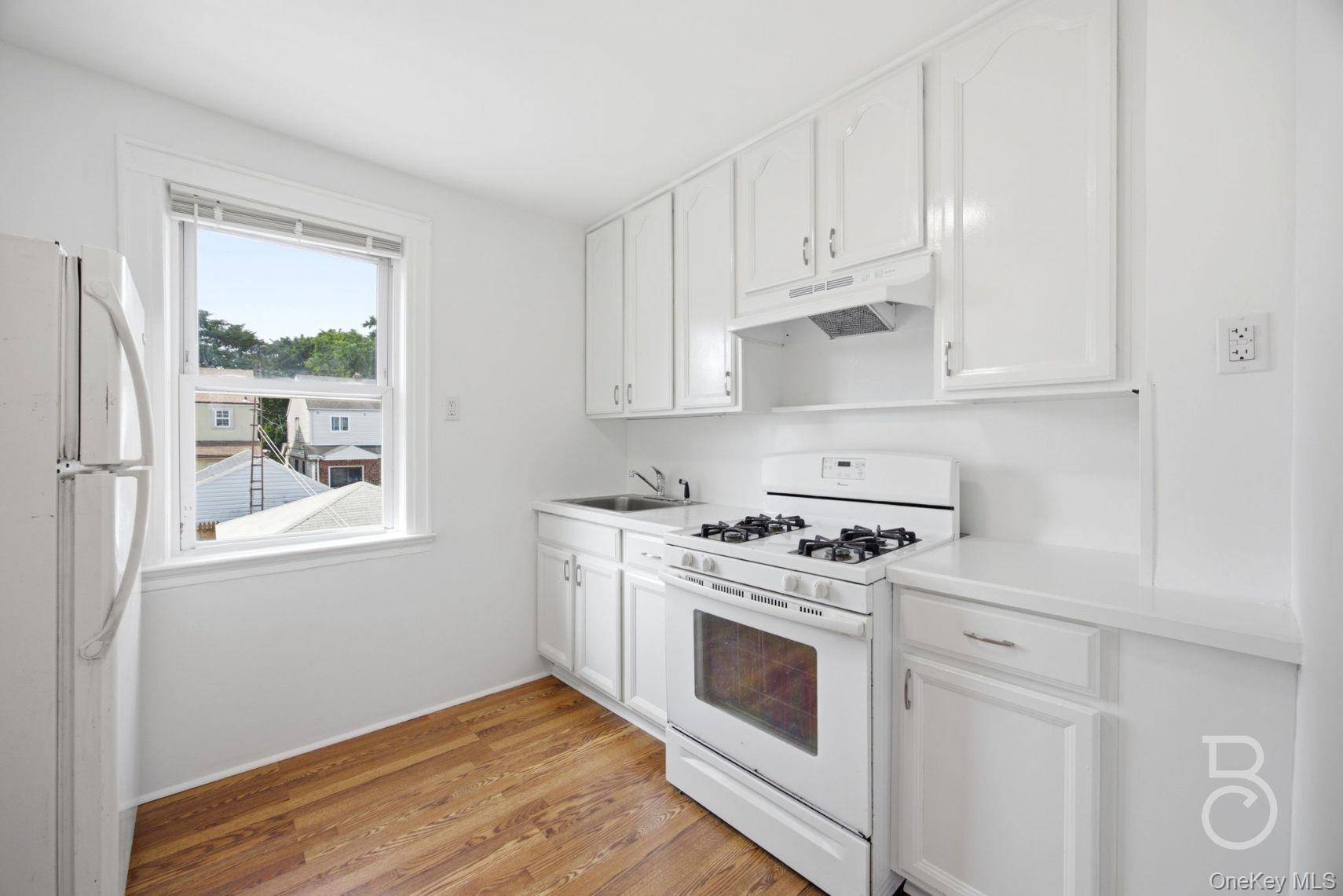 70-20 53rd Road Queens, NY 11378 - Photo 17 of 26