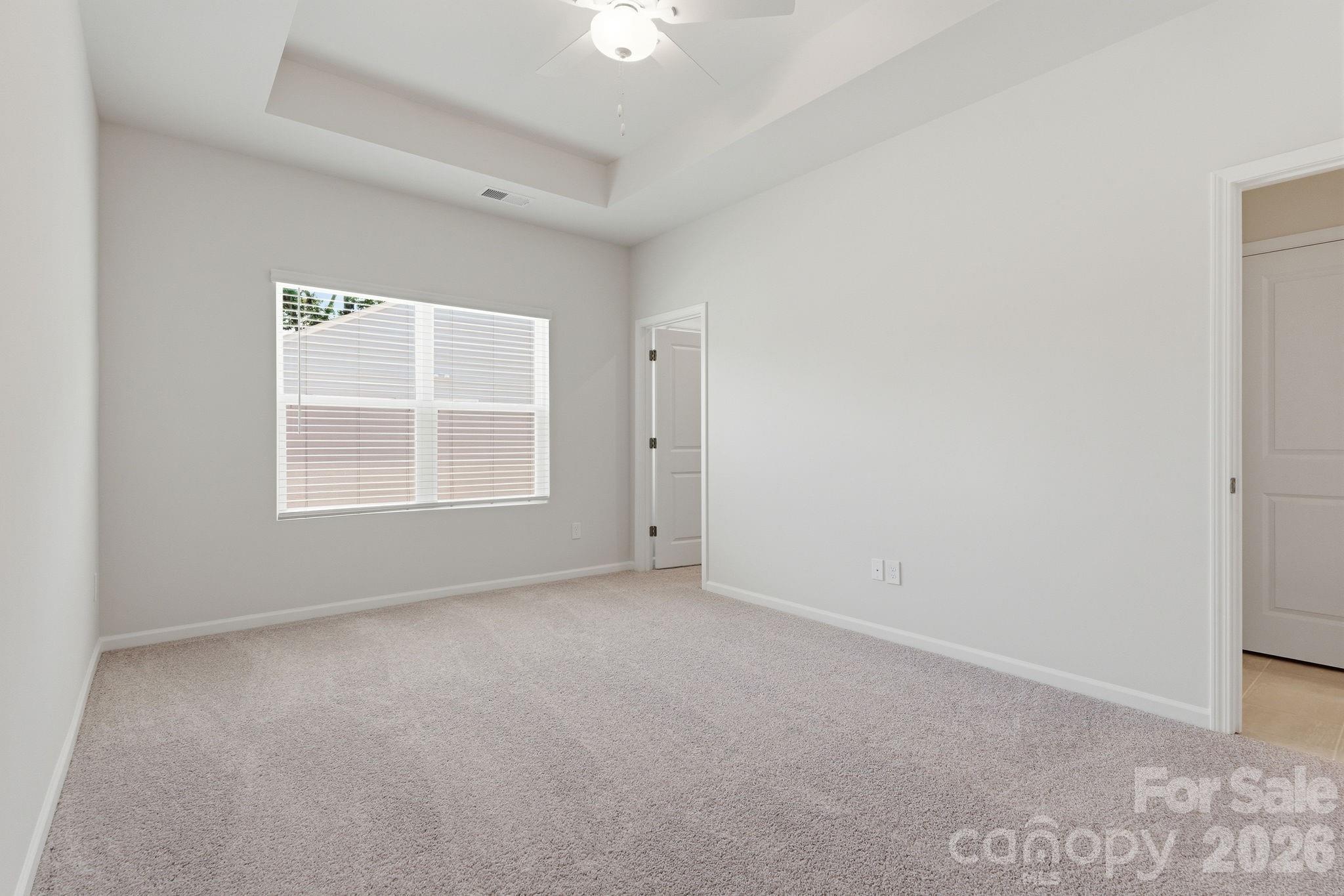 4614 Lakeview Road Charlotte, NC 28216 - Photo 9 of 21 Gallery Image 9