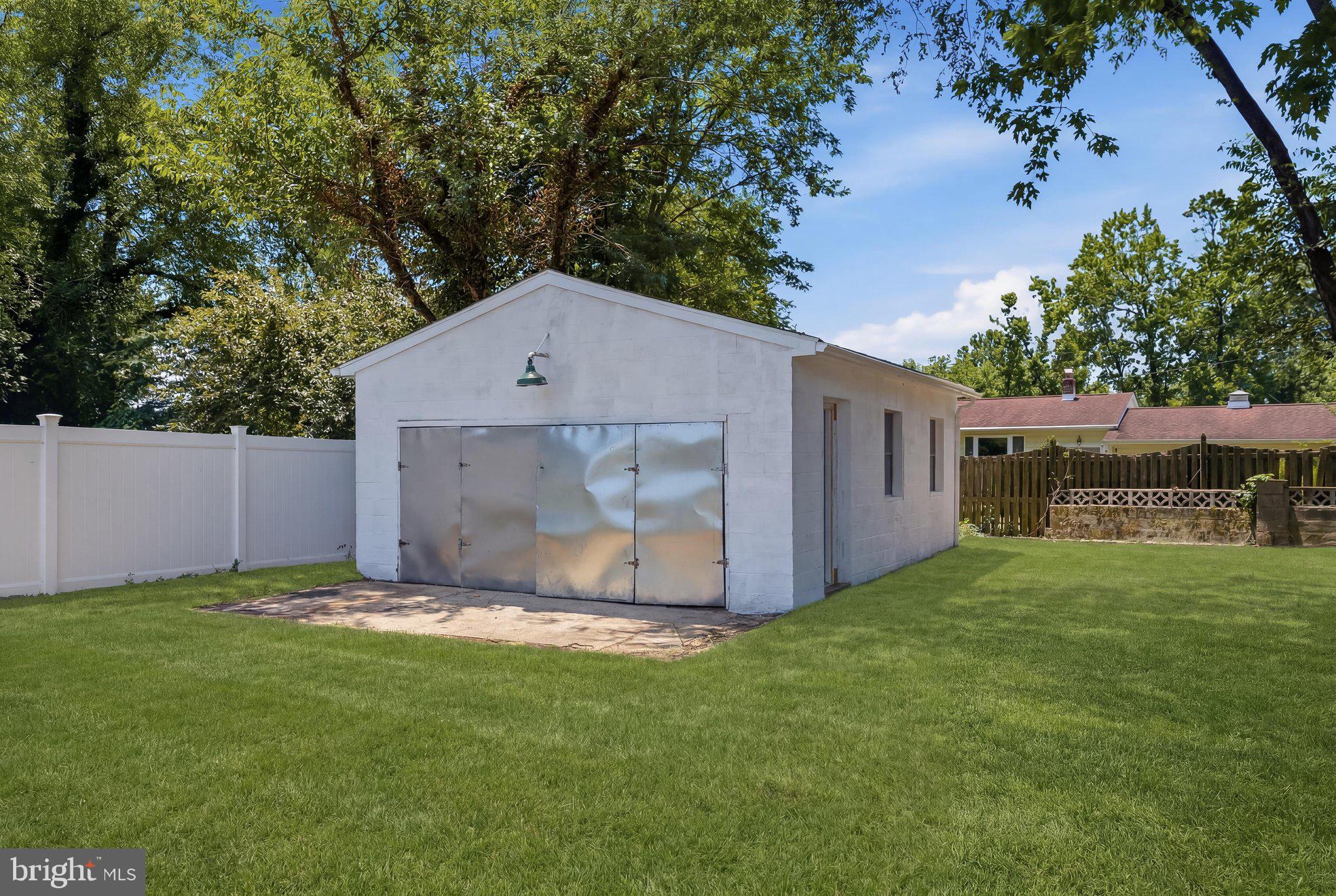 7701 Gunther Road Glen Burnie, MD 21060 - Photo 36 of 40 Oversized Garage