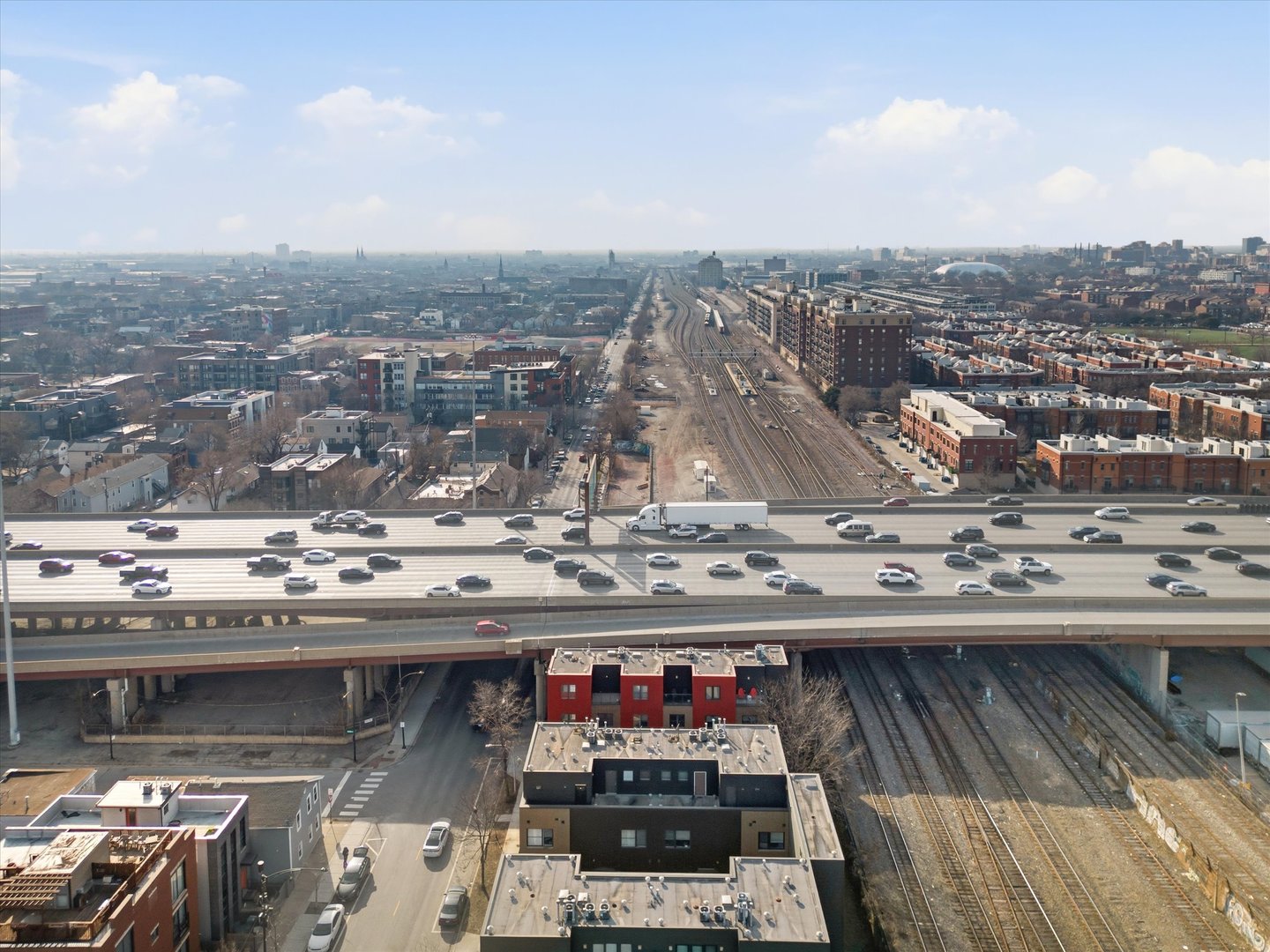 648 West 16th Street, Unit 2 Chicago, IL 60616 - Photo 9 of 19 a view of a city