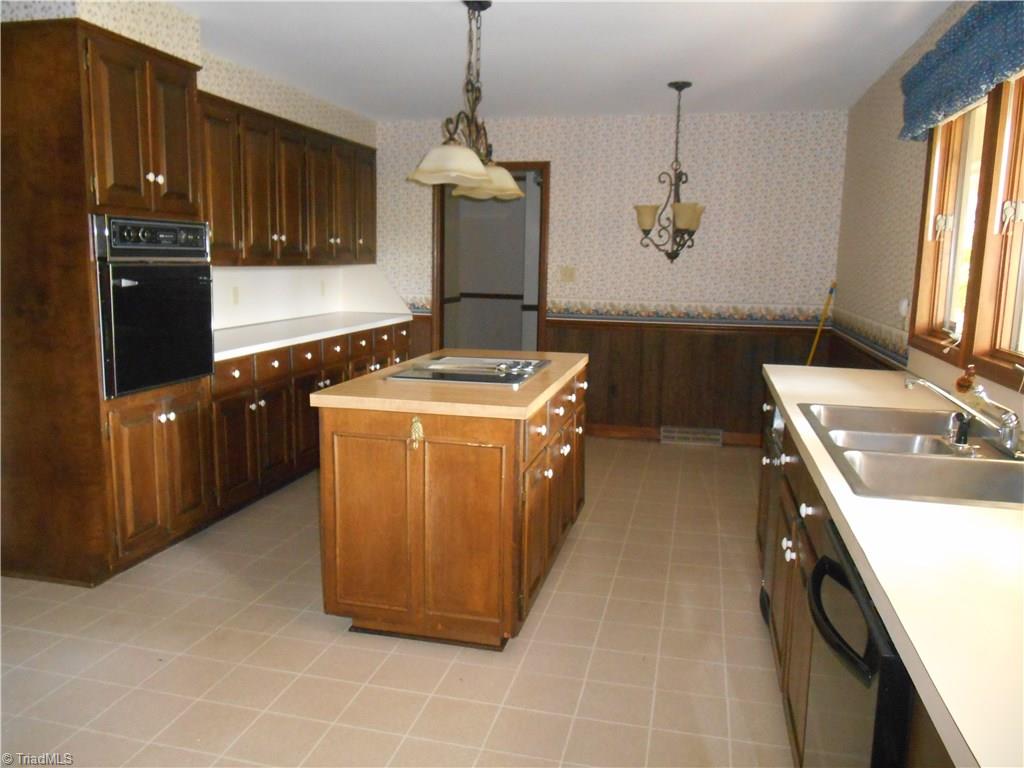 142 Old Rail Road Mount Airy, NC 27030 - Photo 3 of 22 Gallery Image 3
