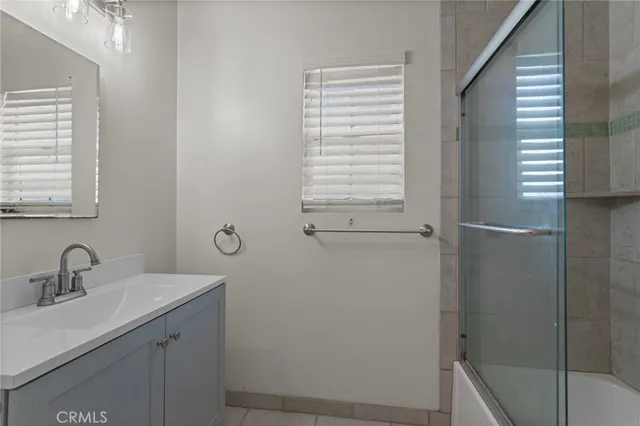 $5,875 | 5741 East 23rd Street, Long Beach, CA 90815