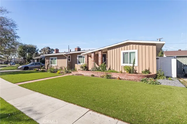 $5,875 | 5741 East 23rd Street, Long Beach, CA 90815