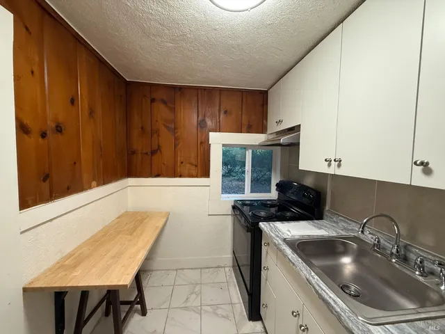 $599,000 | 770 Branscomb Road, Laytonville, CA 95454