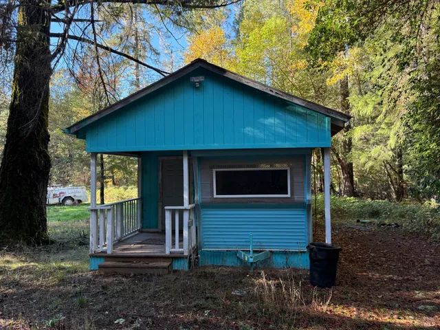 $599,000 | 770 Branscomb Road, Laytonville, CA 95454