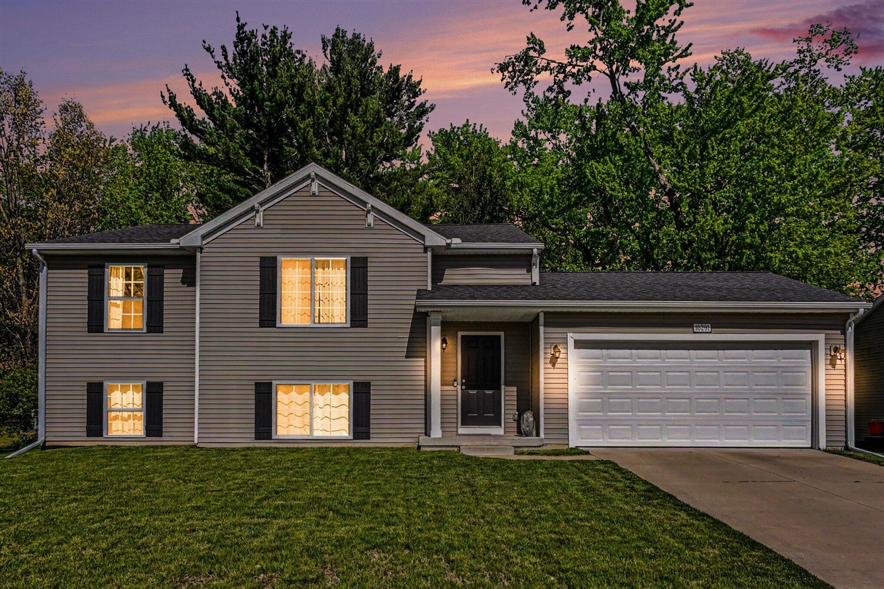 10291 Oakbrook Road Bridgman, MI 49106 - Photo 1 of 28