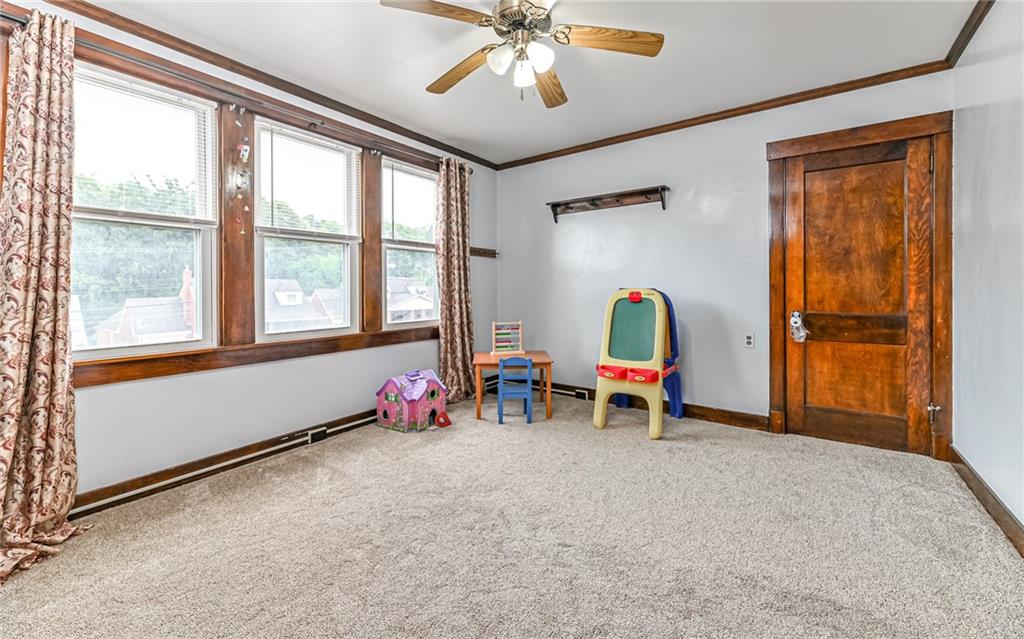 4257 Evergreen Road Pittsburgh, PA 15214 - Photo 16 of 23 Gallery Image 16