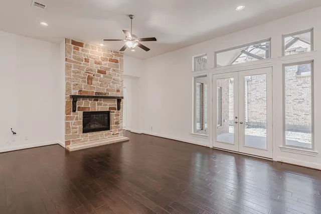 $3,750 | 112 Sundown Ridge Place, The Woodlands, TX 77375