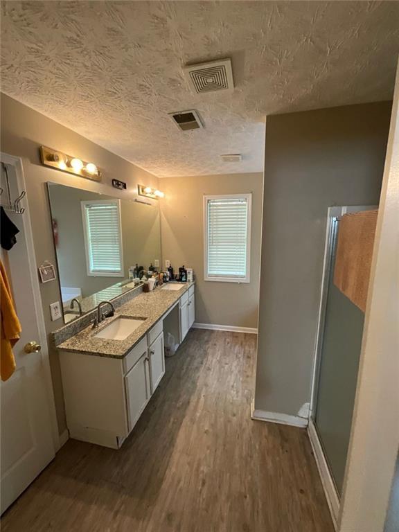 1086 Deshon Trail Lithonia, GA 30058 - Photo 2 of 19