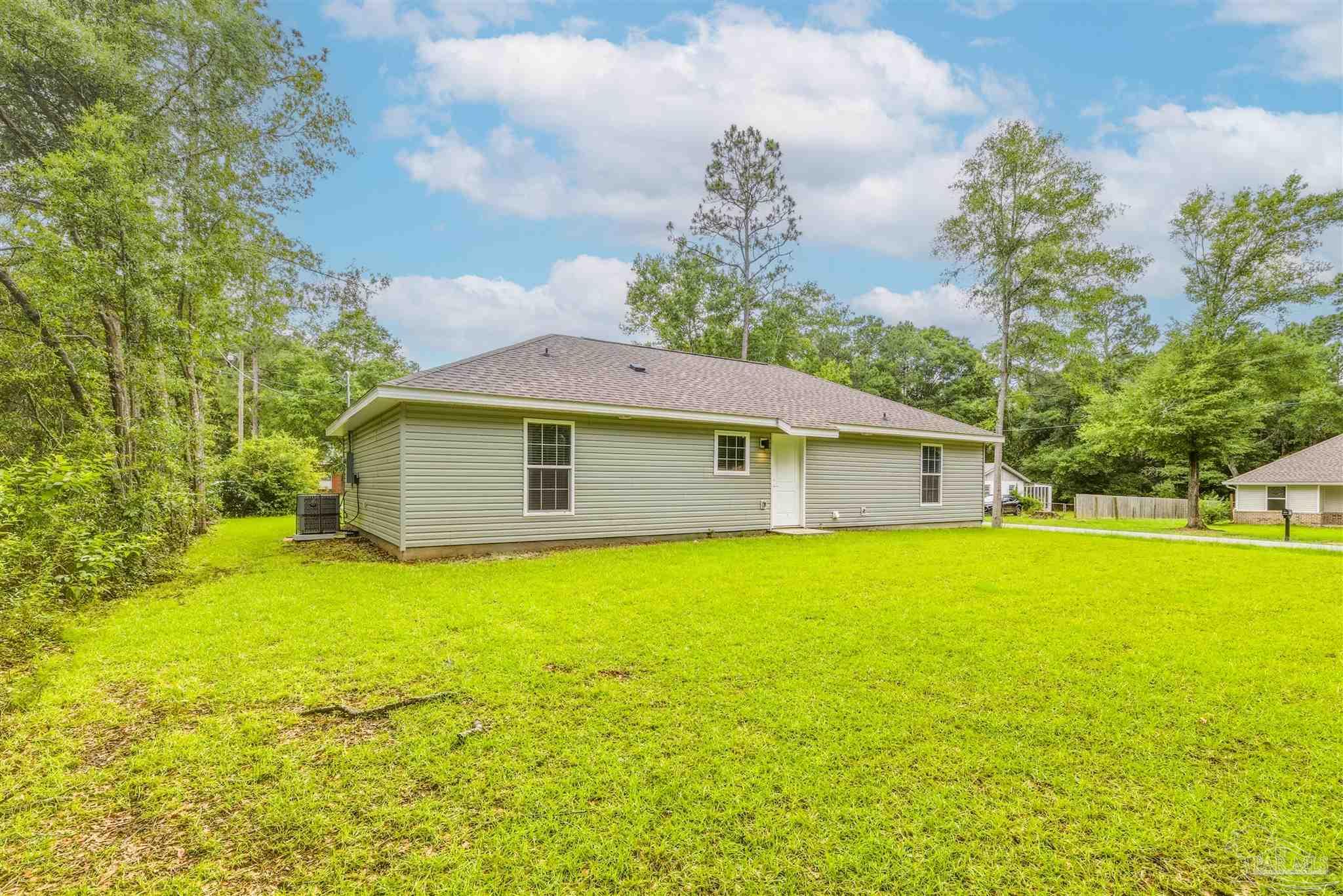 6884 Fast Gun Lane Milton, FL 32570 - Photo 29 of 35