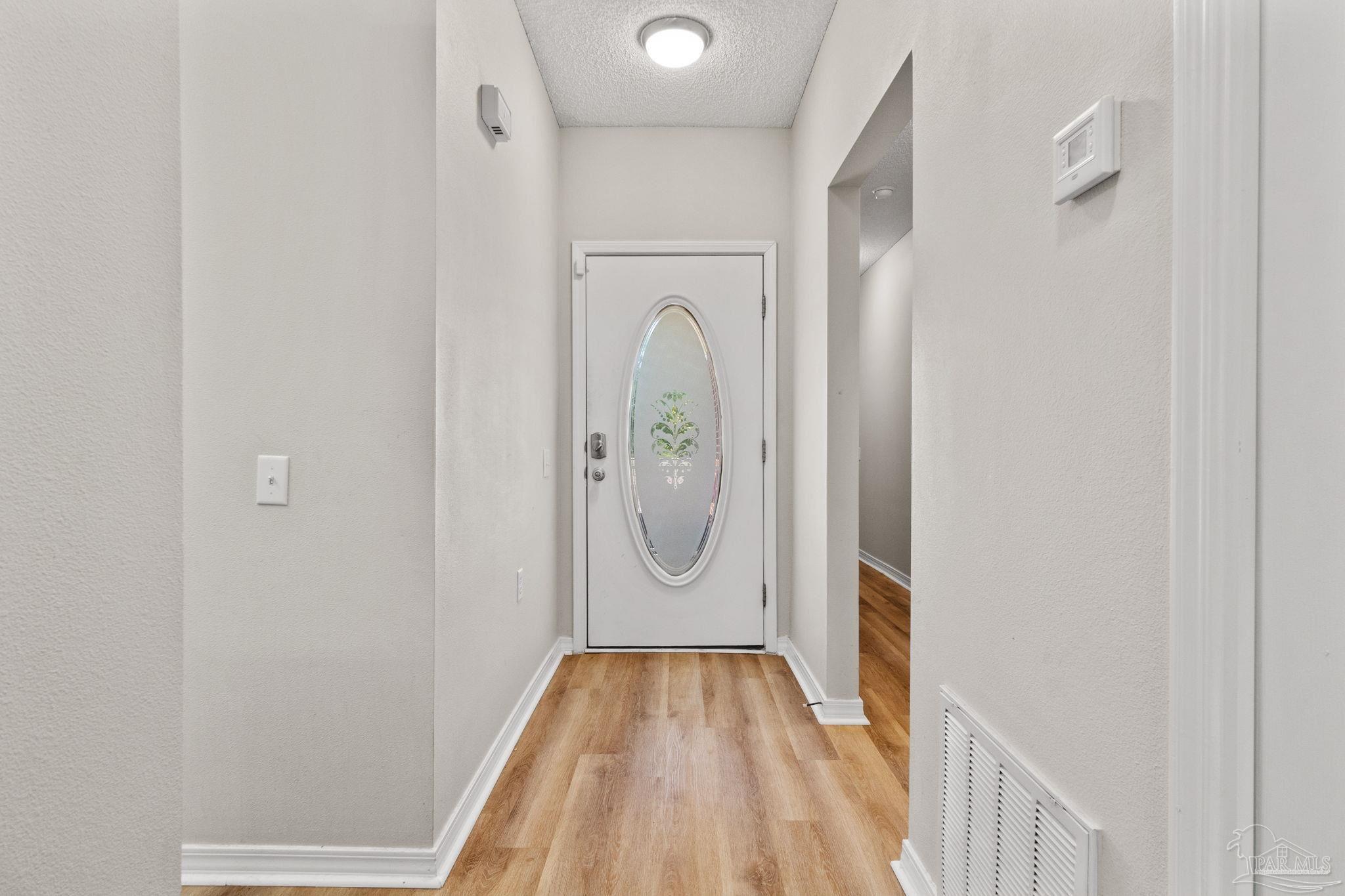 5870 Spanish Trail, Unit E Pensacola, FL 32504 - Photo 2 of 37