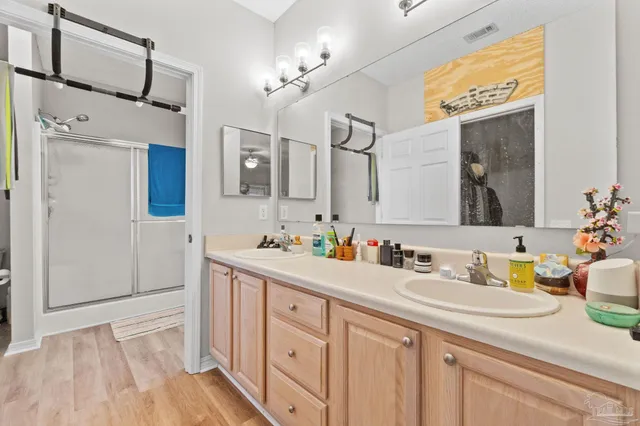 $270,000 | 5870 Spanish Trail, Unit E, Pensacola, FL 32504