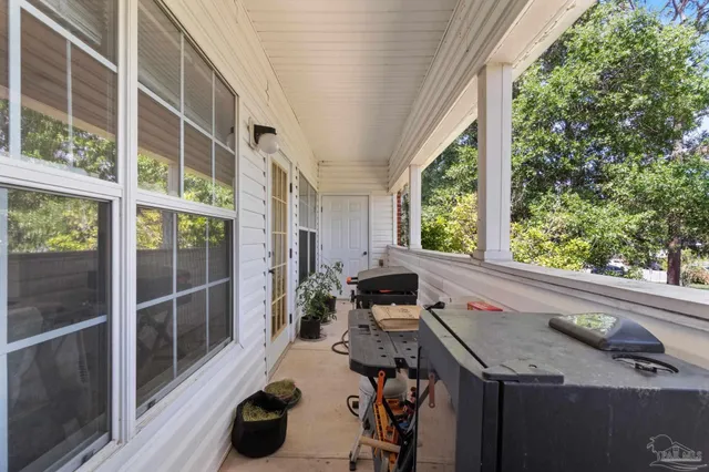$270,000 | 5870 Spanish Trail, Unit E, Pensacola, FL 32504