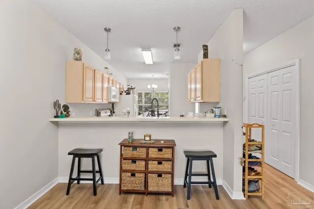 $270,000 | 5870 Spanish Trail, Unit E, Pensacola, FL 32504
