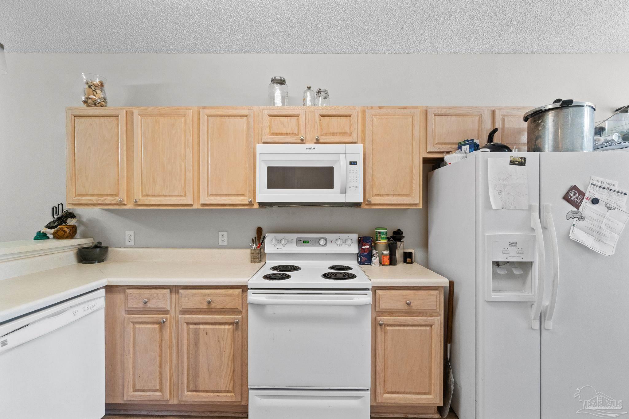 5870 Spanish Trail, Unit E Pensacola, FL 32504 - Photo 6 of 37