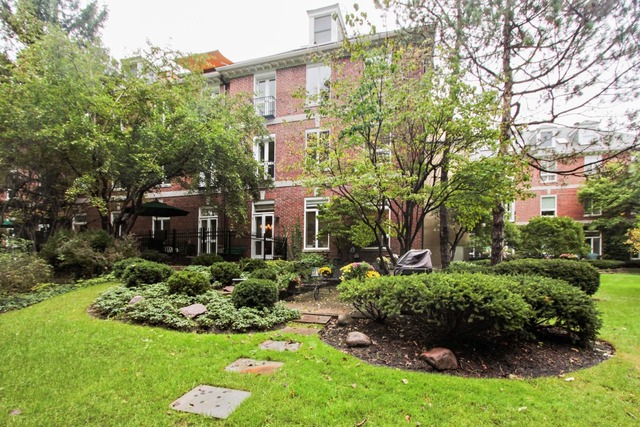 533 North Mayflower Road, Unit A Lake Forest, IL 60045 - Photo 20 of 24