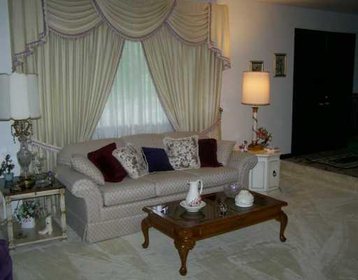 Living Room. 