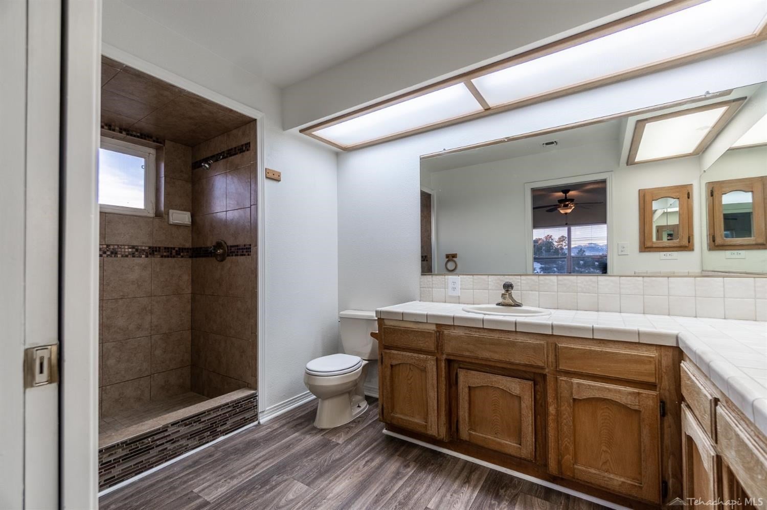 26101 Cumberland Road Tehachapi, CA 93561 - Photo 20 of 58 Gallery Image 20