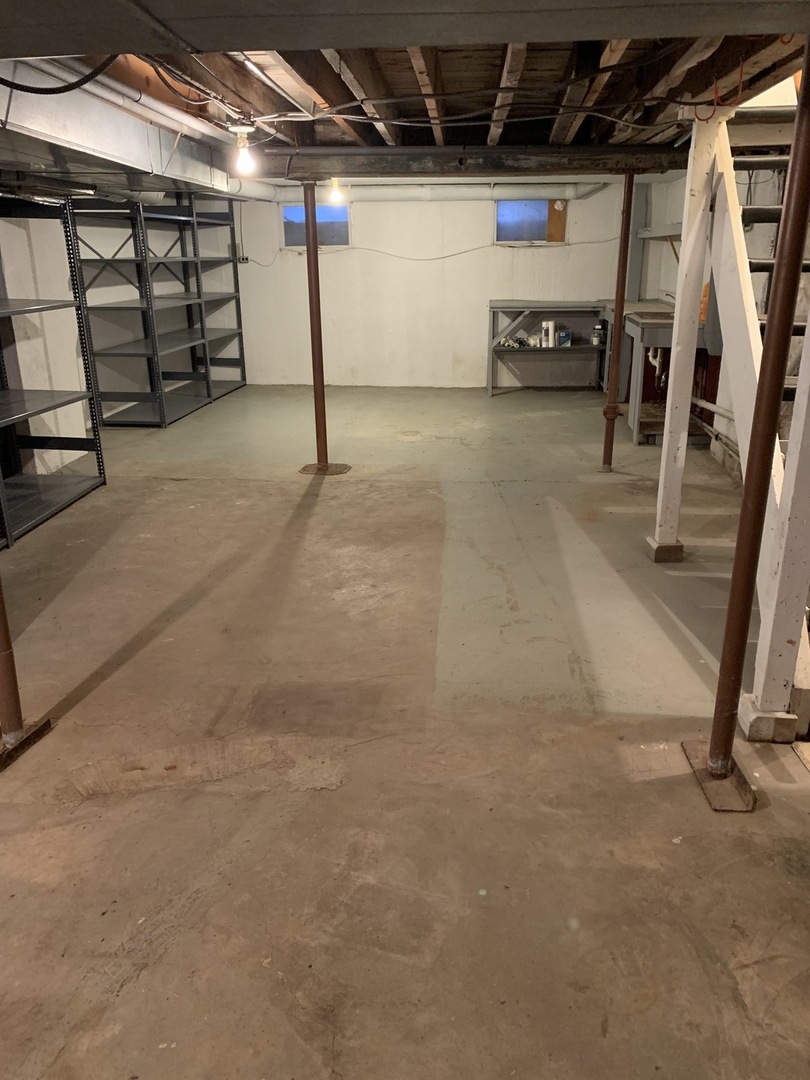 37W793 Binnie Road, Unit 1 Dundee, IL 60118 - Photo 17 of 23 a view of empty room