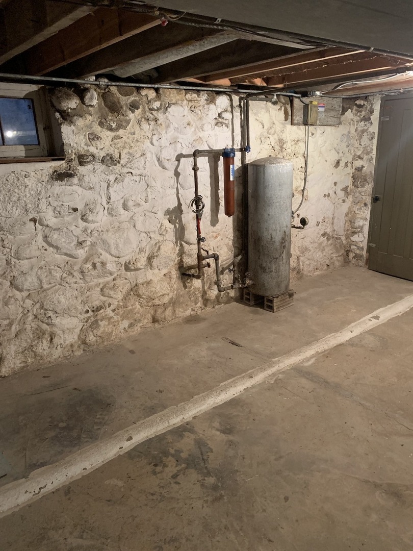 37W793 Binnie Road, Unit 1 Dundee, IL 60118 - Photo 18 of 23