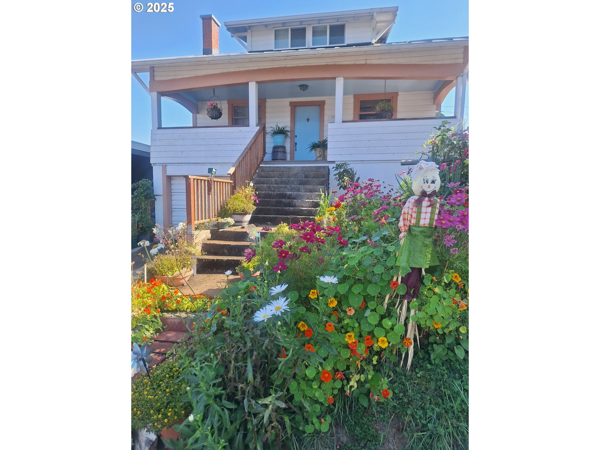 175 South 6th Street Reedsport, OR 97467 - Photo 4 of 24