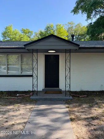 $2,200 | 85064 Radio Avenue, Yulee, FL 32097