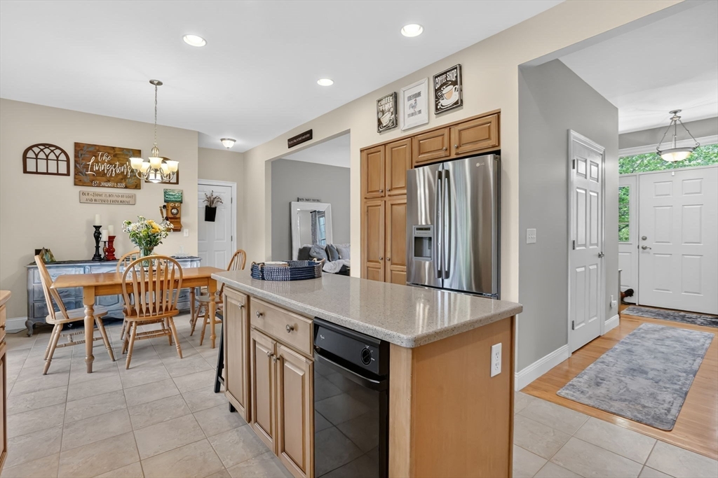 45 Pomeroy Meadow Road Southampton, MA 01073 - Photo 12 of 41 Gallery Image 12
