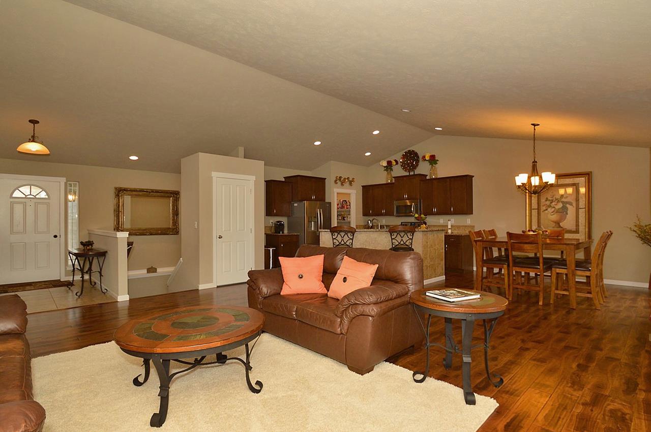 721 East Cooper Lane Colbert, WA 99005 - Photo 3 of 20 Gallery Image 3