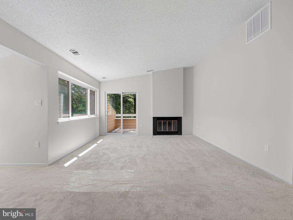 1917 Villaridge Drive Reston, VA 20191 - Photo 15 of 35
