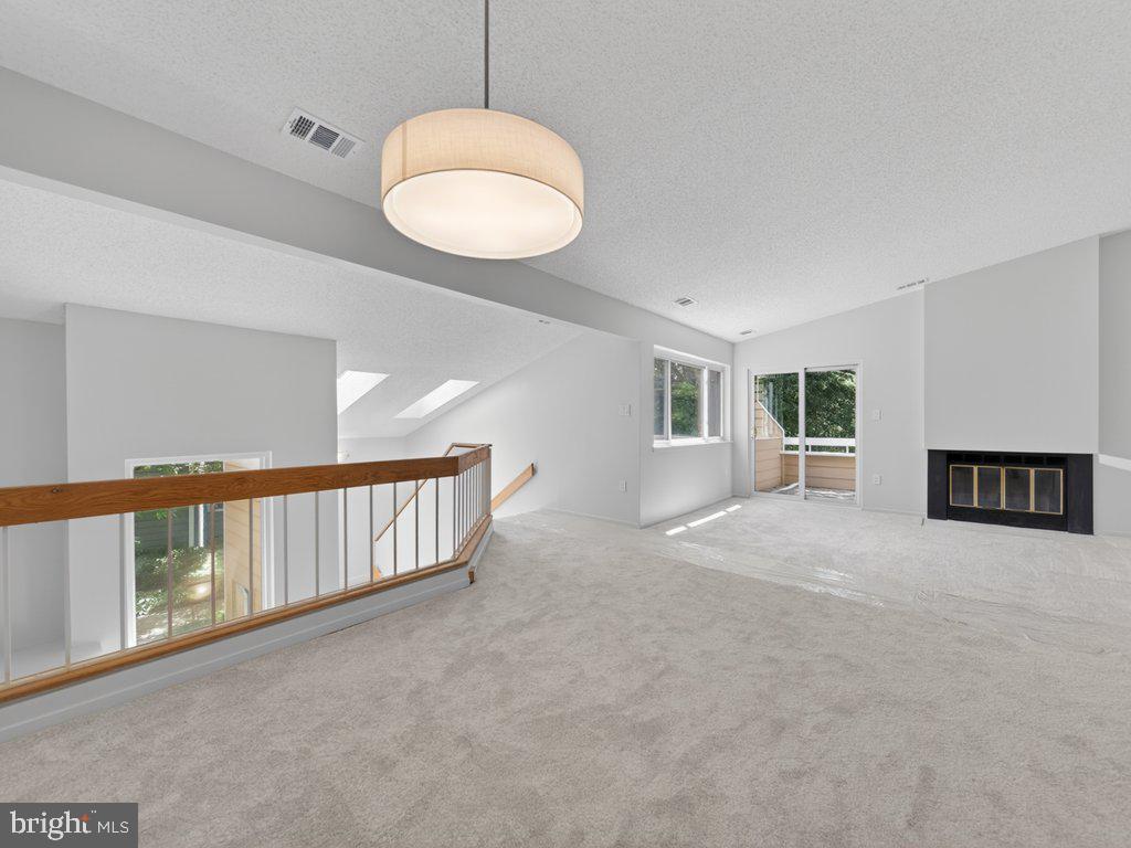 1917 Villaridge Drive Reston, VA 20191 - Photo 9 of 35