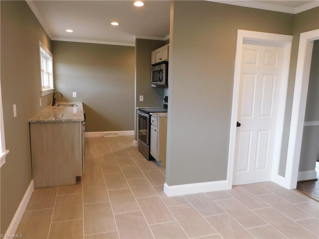 866 North Franklin Road Mount Airy, NC 27030 - Photo 14 of 17 Gallery Image 14