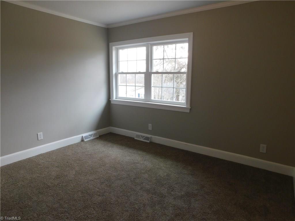 866 North Franklin Road Mount Airy, NC 27030 - Photo 7 of 17 Gallery Image 7