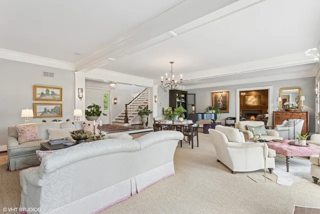 $6,499,000 | 34-w093 Army Trail Road, Wayne, IL 60184