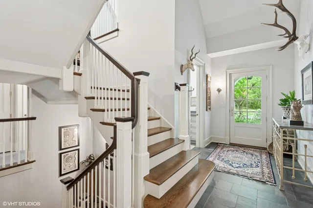 $6,499,000 | 34-w093 Army Trail Road, Wayne, IL 60184