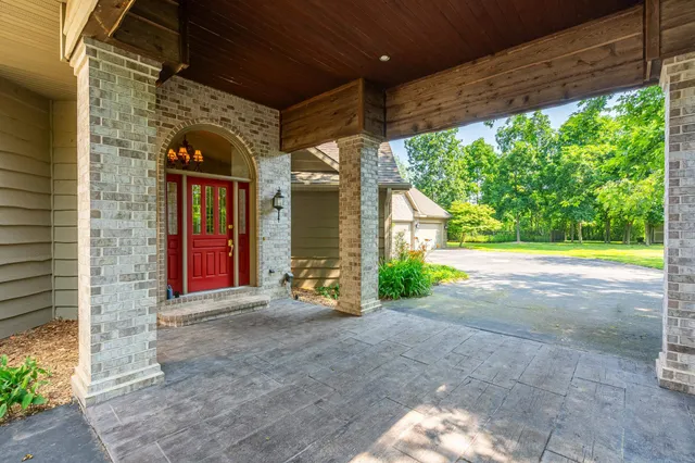 $839,900 | 1749 Hawthorne Heights Drive, De Pere, WI 54115