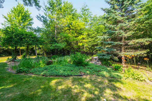 $839,900 | 1749 Hawthorne Heights Drive, De Pere, WI 54115